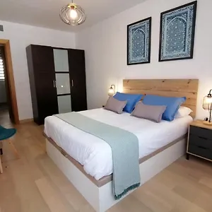 Apartamento Relax&home, Con Terraza., La Zubia (Granada)