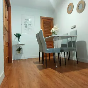Apartamento Piso En Con Vistas Y Excelente Ubicación, La Zubia (Granada)