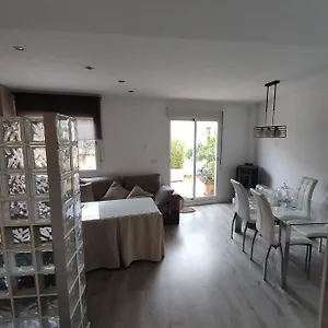 Apartamento Luminoso Con Jardin, La Zubia (Granada)
